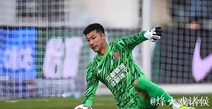 成都门将入选成赢家，海港与申花无缘最佳守门员